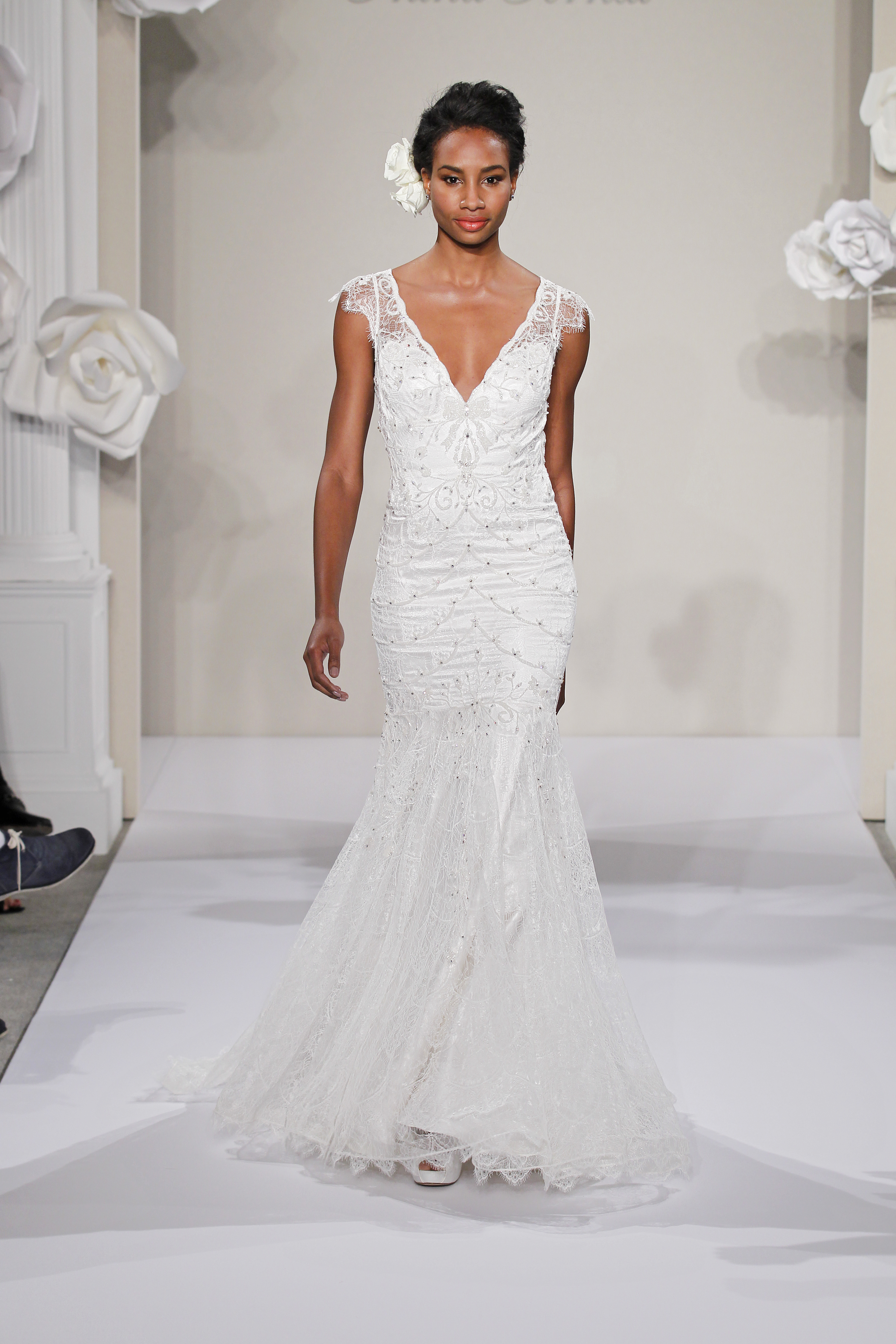 hip wedding dresses