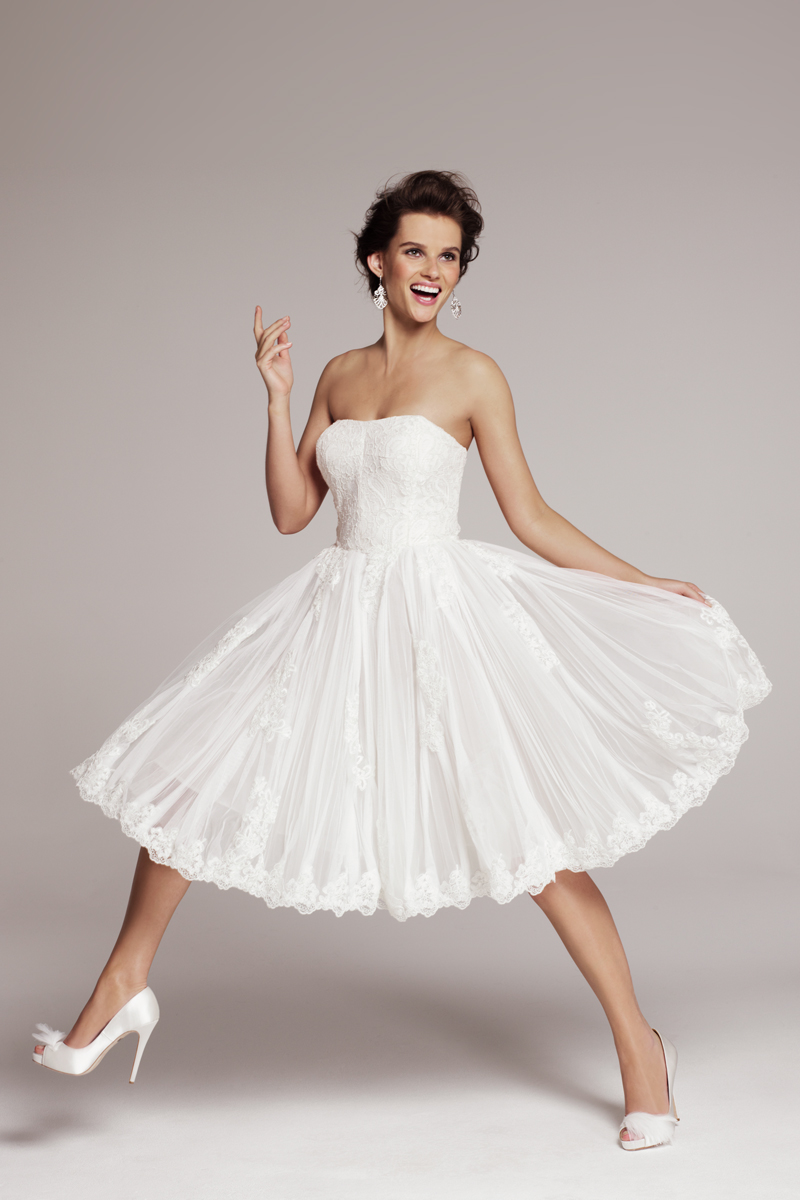 Voluminous wedding dresses